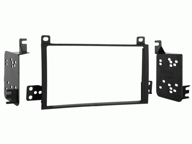METRA 95-5810 (2003-2011 LINCOLN TOWNCAR DOUBLE DIN DASH KIT)
